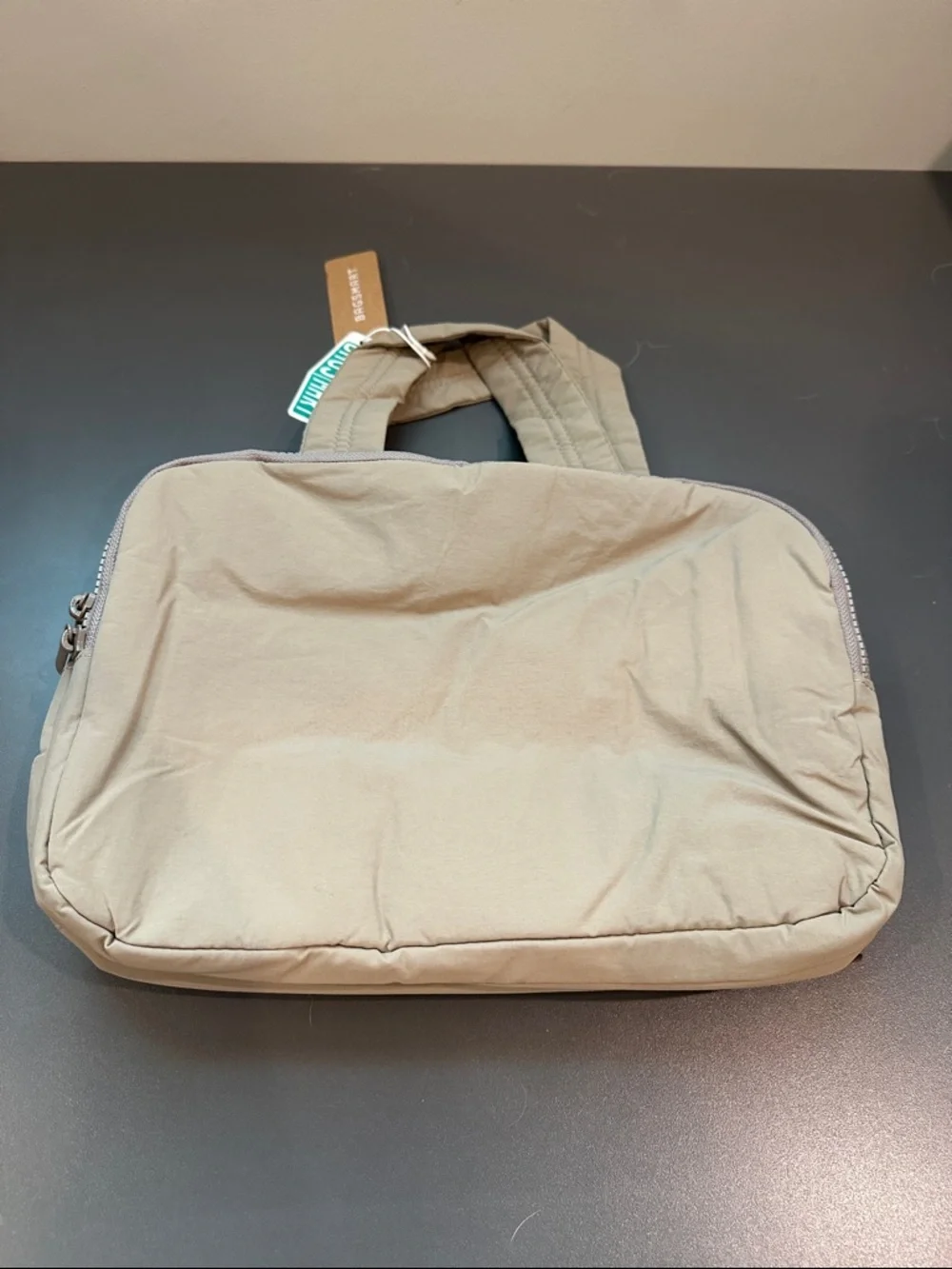 NWT BAGSMART Travel Large, Puffy Toiletry Bag (Grayish Brown) - Picture 7 of 10